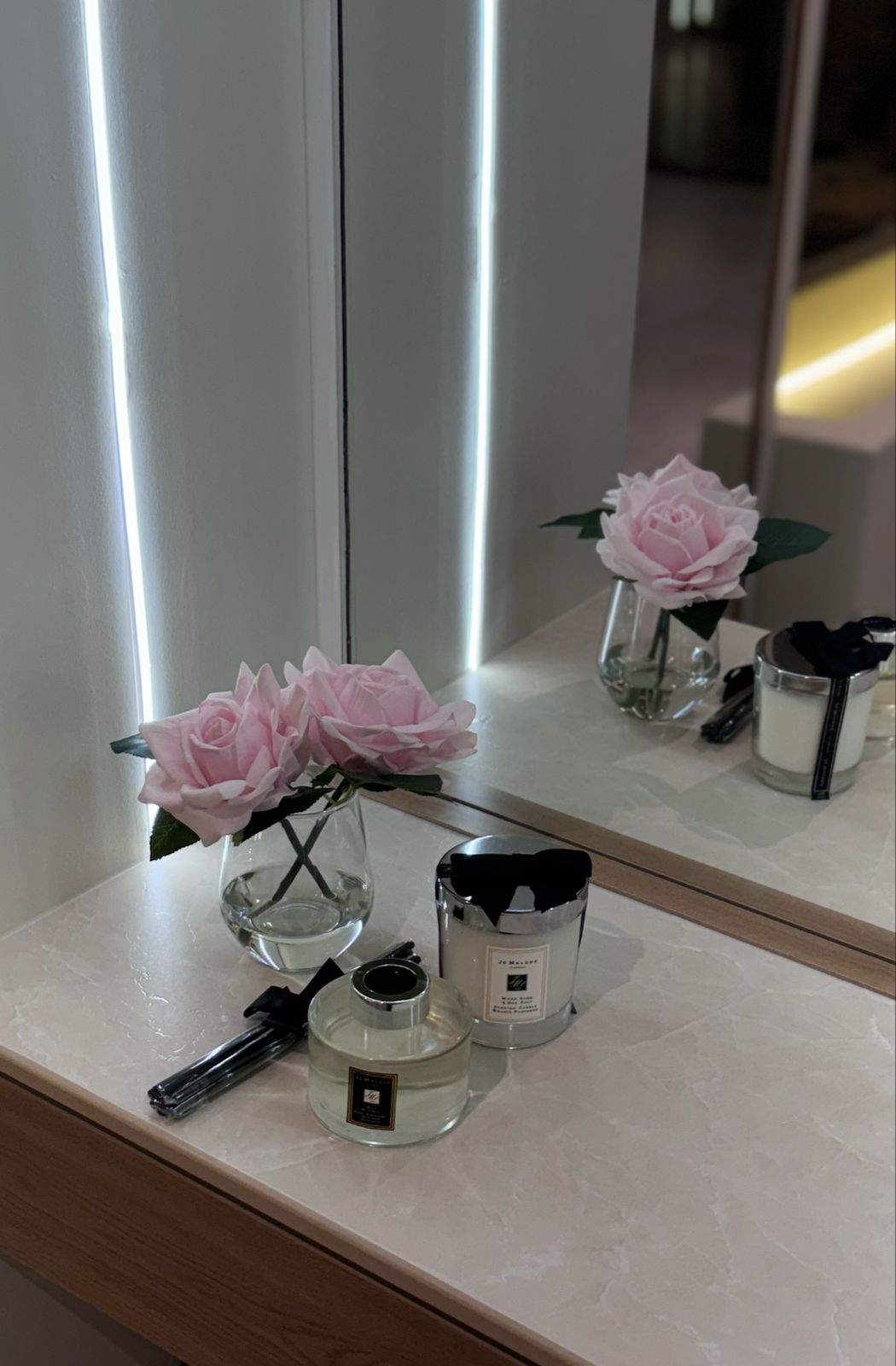 Tow Natural-Feel Roses In A Small Glass Vase - Image 6